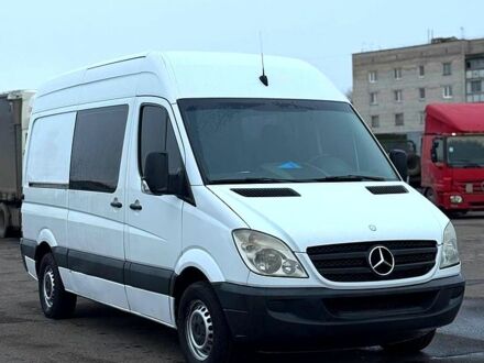 Белый Мерседес Sprinter, объемом двигателя 2.2 л и пробегом 66 тыс. км за 10000 $, фото 1 на Automoto.ua