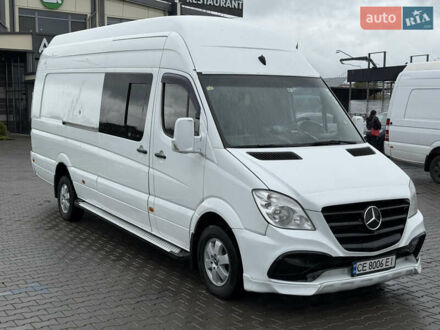 Белый Мерседес Sprinter, объемом двигателя 3 л и пробегом 700 тыс. км за 20488 $, фото 1 на Automoto.ua