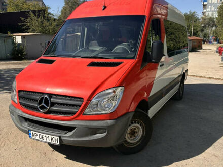 Белый Мерседес Sprinter, объемом двигателя 2.15 л и пробегом 480 тыс. км за 9000 $, фото 1 на Automoto.ua