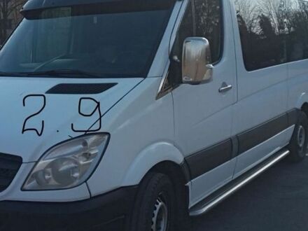 Білий Мерседес Sprinter, об'ємом двигуна 2.9 л та пробігом 320 тис. км за 11500 $, фото 1 на Automoto.ua