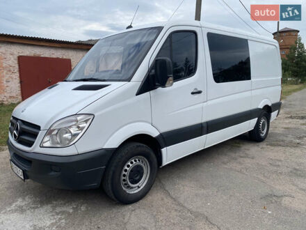 Білий Мерседес Sprinter, об'ємом двигуна 2.15 л та пробігом 221 тис. км за 12500 $, фото 1 на Automoto.ua