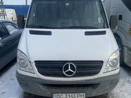 Білий Мерседес Sprinter, об'ємом двигуна 3 л та пробігом 802 тис. км за 9800 $, фото 1 на Automoto.ua