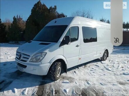 Белый Мерседес Sprinter, объемом двигателя 3 л и пробегом 600 тыс. км за 17000 $, фото 1 на Automoto.ua