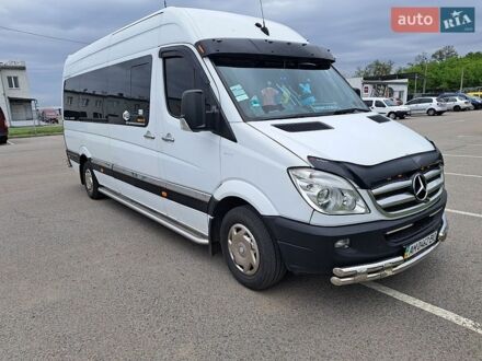 Белый Мерседес Sprinter, объемом двигателя 2.2 л и пробегом 999 тыс. км за 19900 $, фото 1 на Automoto.ua