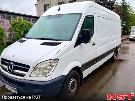 Білий Мерседес Sprinter, об'ємом двигуна 2.1 л та пробігом 364 тис. км за 12900 $, фото 1 на Automoto.ua