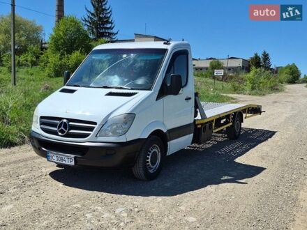 Белый Мерседес Sprinter, объемом двигателя 2.15 л и пробегом 100 тыс. км за 12250 $, фото 1 на Automoto.ua