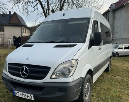 Белый Мерседес Sprinter, объемом двигателя 2.2 л и пробегом 530 тыс. км за 9800 $, фото 1 на Automoto.ua