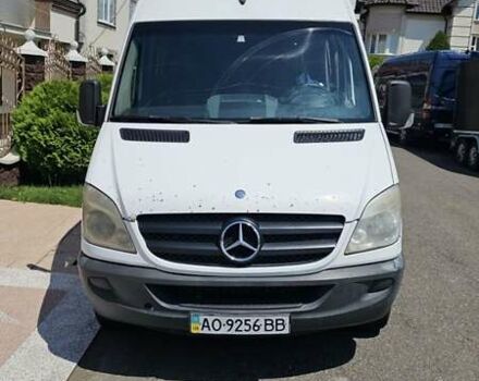 Білий Мерседес Sprinter, об'ємом двигуна 2.2 л та пробігом 360 тис. км за 9100 $, фото 1 на Automoto.ua