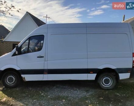 Белый Мерседес Sprinter, объемом двигателя 2.15 л и пробегом 367 тыс. км за 8000 $, фото 1 на Automoto.ua