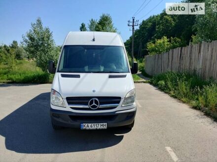 Белый Мерседес Sprinter, объемом двигателя 2.15 л и пробегом 363 тыс. км за 12800 $, фото 1 на Automoto.ua