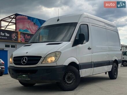 Белый Мерседес Sprinter, объемом двигателя 2.15 л и пробегом 539 тыс. км за 7490 $, фото 1 на Automoto.ua