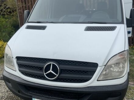 Білий Мерседес Sprinter, об'ємом двигуна 0 л та пробігом 500 тис. км за 6918 $, фото 1 на Automoto.ua