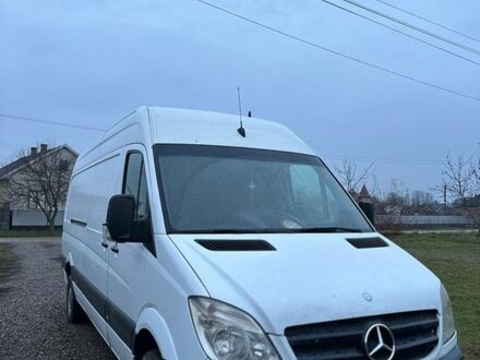Белый Мерседес Sprinter, объемом двигателя 2.2 л и пробегом 539 тыс. км за 13600 $, фото 1 на Automoto.ua