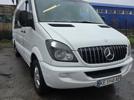 Белый Мерседес Sprinter, объемом двигателя 3 л и пробегом 200 тыс. км за 19500 $, фото 1 на Automoto.ua