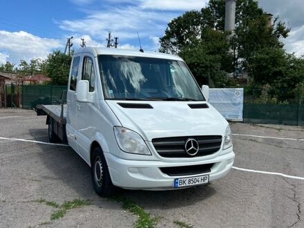Белый Мерседес Sprinter, объемом двигателя 3 л и пробегом 825 тыс. км за 17300 $, фото 1 на Automoto.ua