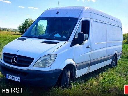 Мерседес Sprinter 2007 в Днепре (Днепропетровске) на Automoto.ua Белый Мерседес Sprinter, объемом двигателя 2.1 л и пробегом 430 тыс. км за 8900 $, фото 1 на Automoto.ua