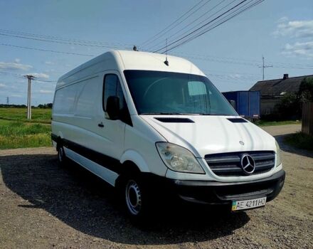 Белый Мерседес Sprinter, объемом двигателя 2.1 л и пробегом 424 тыс. км за 9500 $, фото 1 на Automoto.ua