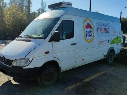 Білий Мерседес Sprinter, об'ємом двигуна 2.69 л та пробігом 856 тис. км за 5000 $, фото 1 на Automoto.ua