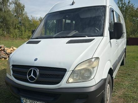 Белый Мерседес Sprinter, объемом двигателя 2.99 л и пробегом 534 тыс. км за 15000 $, фото 1 на Automoto.ua