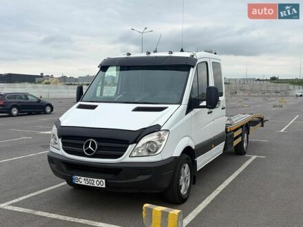 Белый Мерседес Sprinter, объемом двигателя 2.2 л и пробегом 400 тыс. км за 15000 $, фото 1 на Automoto.ua
