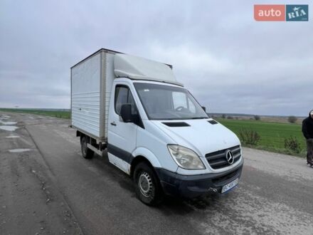 Белый Мерседес Sprinter, объемом двигателя 2.15 л и пробегом 400 тыс. км за 5500 $, фото 1 на Automoto.ua