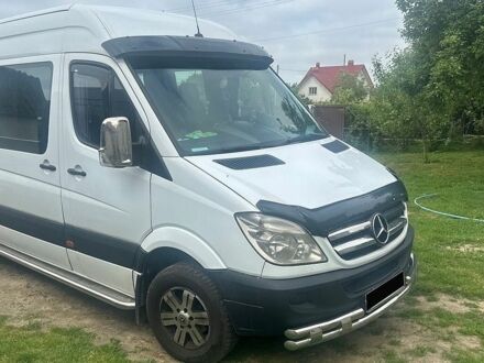 Белый Мерседес Sprinter, объемом двигателя 2.99 л и пробегом 800 тыс. км за 14900 $, фото 1 на Automoto.ua