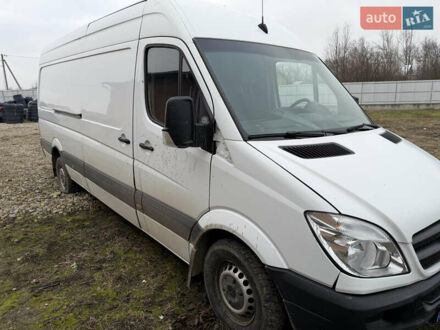 Белый Мерседес Sprinter, объемом двигателя 3 л и пробегом 546 тыс. км за 12500 $, фото 1 на Automoto.ua