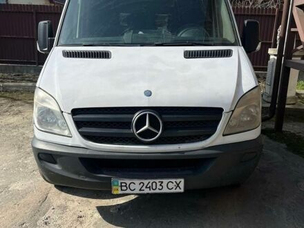 Білий Мерседес Sprinter, об'ємом двигуна 2.15 л та пробігом 330 тис. км за 4100 $, фото 1 на Automoto.ua