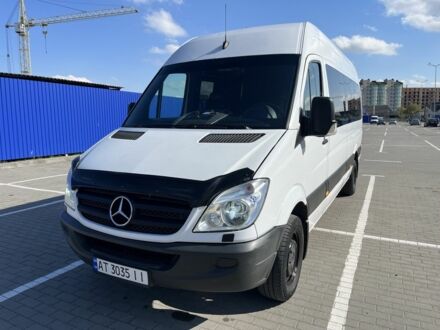 Белый Мерседес Sprinter, объемом двигателя 2.1 л и пробегом 500 тыс. км за 13200 $, фото 1 на Automoto.ua