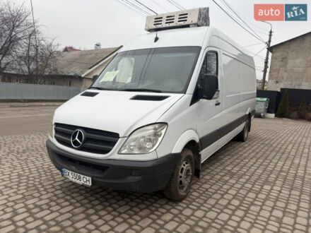 Белый Мерседес Sprinter, объемом двигателя 2.99 л и пробегом 700 тыс. км за 11900 $, фото 1 на Automoto.ua