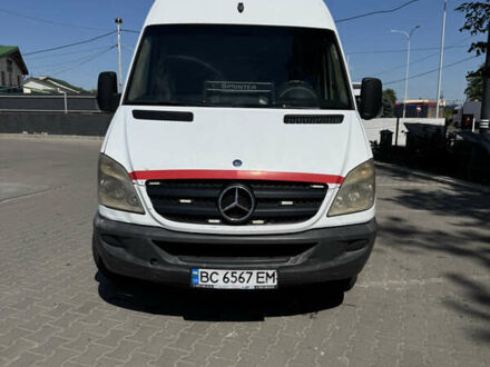 Белый Мерседес Sprinter, объемом двигателя 2.2 л и пробегом 362 тыс. км за 8500 $, фото 1 на Automoto.ua