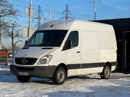 Белый Мерседес Sprinter, объемом двигателя 2.15 л и пробегом 480 тыс. км за 6800 $, фото 1 на Automoto.ua