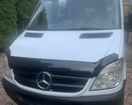 Белый Мерседес Sprinter, объемом двигателя 2.1 л и пробегом 570 тыс. км за 10500 $, фото 1 на Automoto.ua