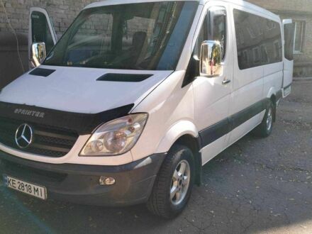 Белый Мерседес Sprinter, объемом двигателя 2.1 л и пробегом 85 тыс. км за 9700 $, фото 1 на Automoto.ua