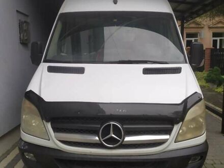 Белый Мерседес Sprinter, объемом двигателя 2.15 л и пробегом 9 тыс. км за 8200 $, фото 1 на Automoto.ua