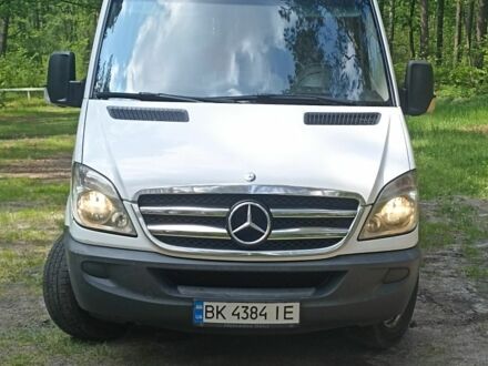 Мерседес Sprinter 2008 у Червонограде на Automoto.ua Білий Мерседес Sprinter, об'ємом двигуна 2.1 л та пробігом 640 тис. км за 15000 $, фото 1 на Automoto.ua