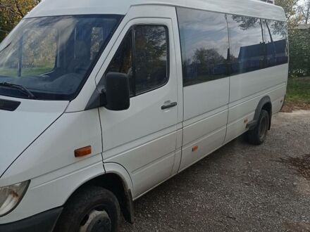 Белый Мерседес Sprinter, объемом двигателя 2.7 л и пробегом 512 тыс. км за 15500 $, фото 1 на Automoto.ua
