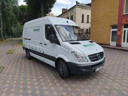 Белый Мерседес Sprinter, объемом двигателя 0 л и пробегом 377 тыс. км за 9800 $, фото 1 на Automoto.ua