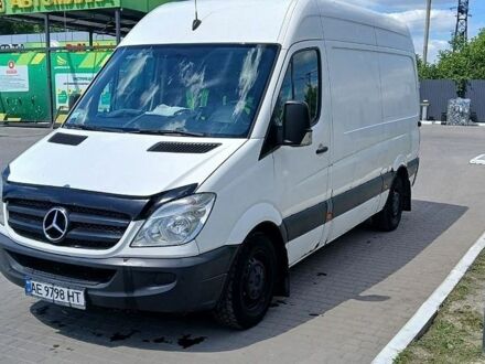 Белый Мерседес Sprinter, объемом двигателя 2.1 л и пробегом 527 тыс. км за 8300 $, фото 1 на Automoto.ua