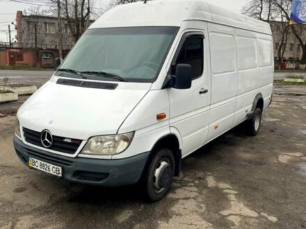 Белый Мерседес Sprinter, объемом двигателя 2.7 л и пробегом 520 тыс. км за 16500 $, фото 1 на Automoto.ua
