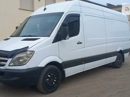 Белый Мерседес Sprinter, объемом двигателя 2.15 л и пробегом 489 тыс. км за 11000 $, фото 1 на Automoto.ua