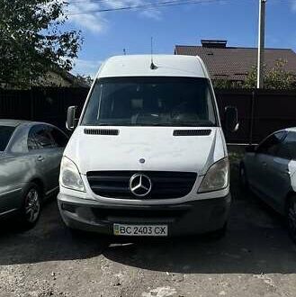 Мерседес Sprinter 2008 в Львове на Automoto.ua Белый Мерседес Sprinter, объемом двигателя 2.15 л и пробегом 313 тыс. км за 6899 $, фото 1 на Automoto.ua
