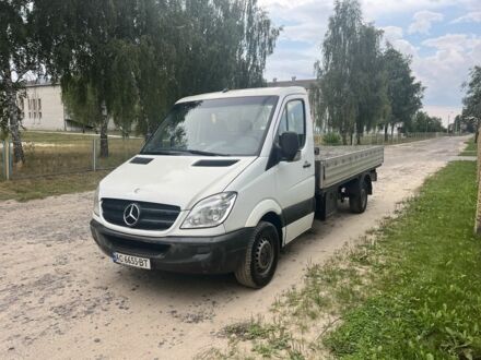 Білий Мерседес Sprinter, об'ємом двигуна 2.1 л та пробігом 405 тис. км за 14869 $, фото 1 на Automoto.ua