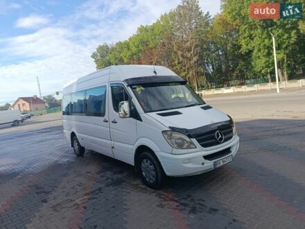 Белый Мерседес Sprinter, объемом двигателя 2.7 л и пробегом 530 тыс. км за 19200 $, фото 1 на Automoto.ua