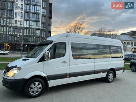 Білий Мерседес Sprinter, об'ємом двигуна 2.14 л та пробігом 880 тис. км за 14200 $, фото 1 на Automoto.ua