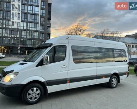Белый Мерседес Sprinter, объемом двигателя 2.14 л и пробегом 880 тыс. км за 14200 $, фото 1 на Automoto.ua