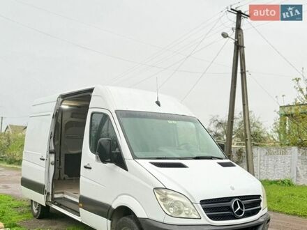 Белый Мерседес Sprinter, объемом двигателя 2.15 л и пробегом 485 тыс. км за 11500 $, фото 1 на Automoto.ua