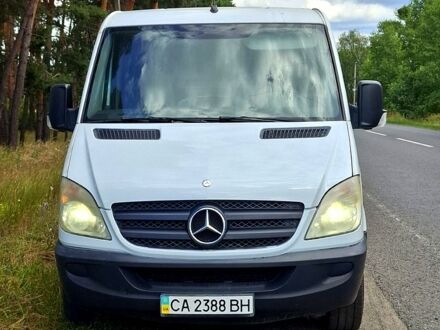 Білий Мерседес Sprinter, об'ємом двигуна 2.1 л та пробігом 355 тис. км за 9550 $, фото 1 на Automoto.ua