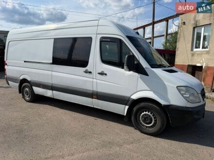 Білий Мерседес Sprinter, об'ємом двигуна 2.2 л та пробігом 300 тис. км за 10500 $, фото 1 на Automoto.ua