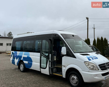 Белый Мерседес Sprinter, объемом двигателя 2.14 л и пробегом 352 тыс. км за 29000 $, фото 1 на Automoto.ua